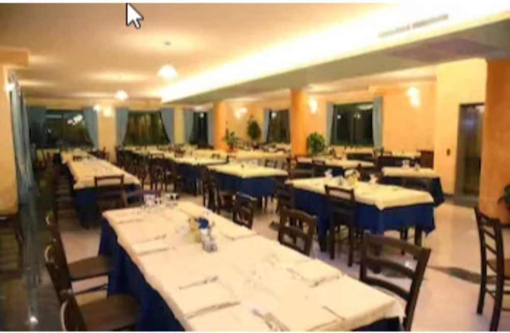 Hotel Baia Marina โอโรเซย ภายนอก รูปภาพ