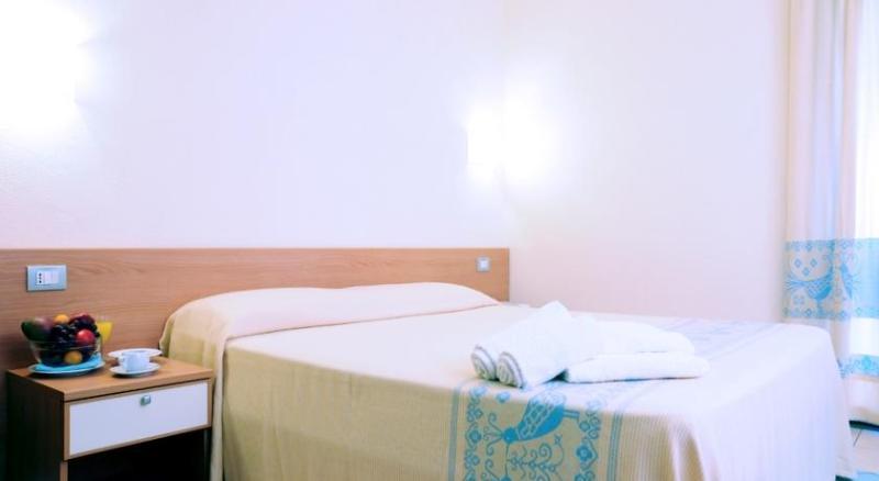 Hotel Baia Marina โอโรเซย ภายนอก รูปภาพ